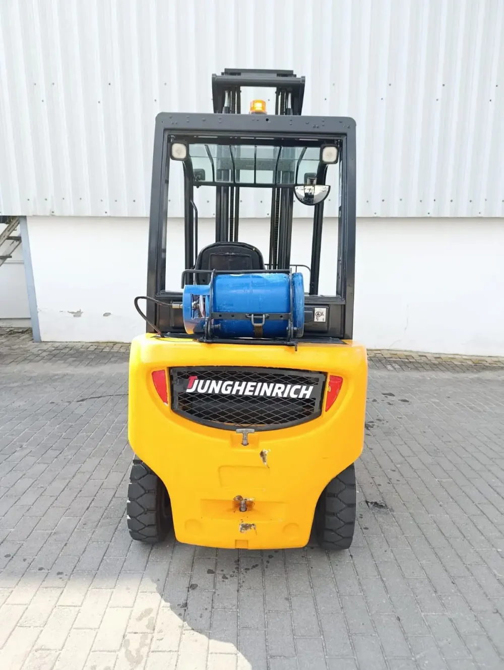 Empilhador a gás JUNGHEINRICH TFG 430 tuacar mirandela